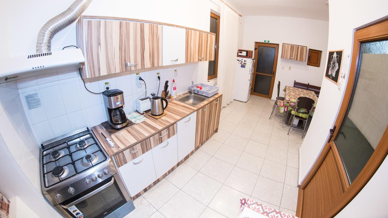 Exit Routine Hostel Тімішоара Екстер'єр фото