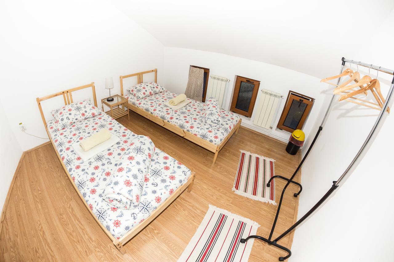 Exit Routine Hostel Тімішоара Екстер'єр фото